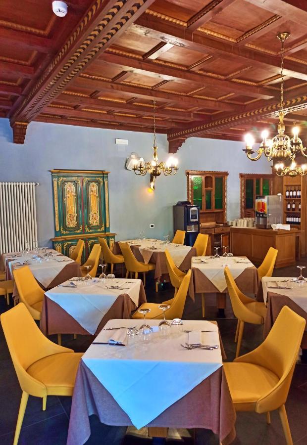 Gh Hotel Monzoni Pozza di Fassa Kültér fotó