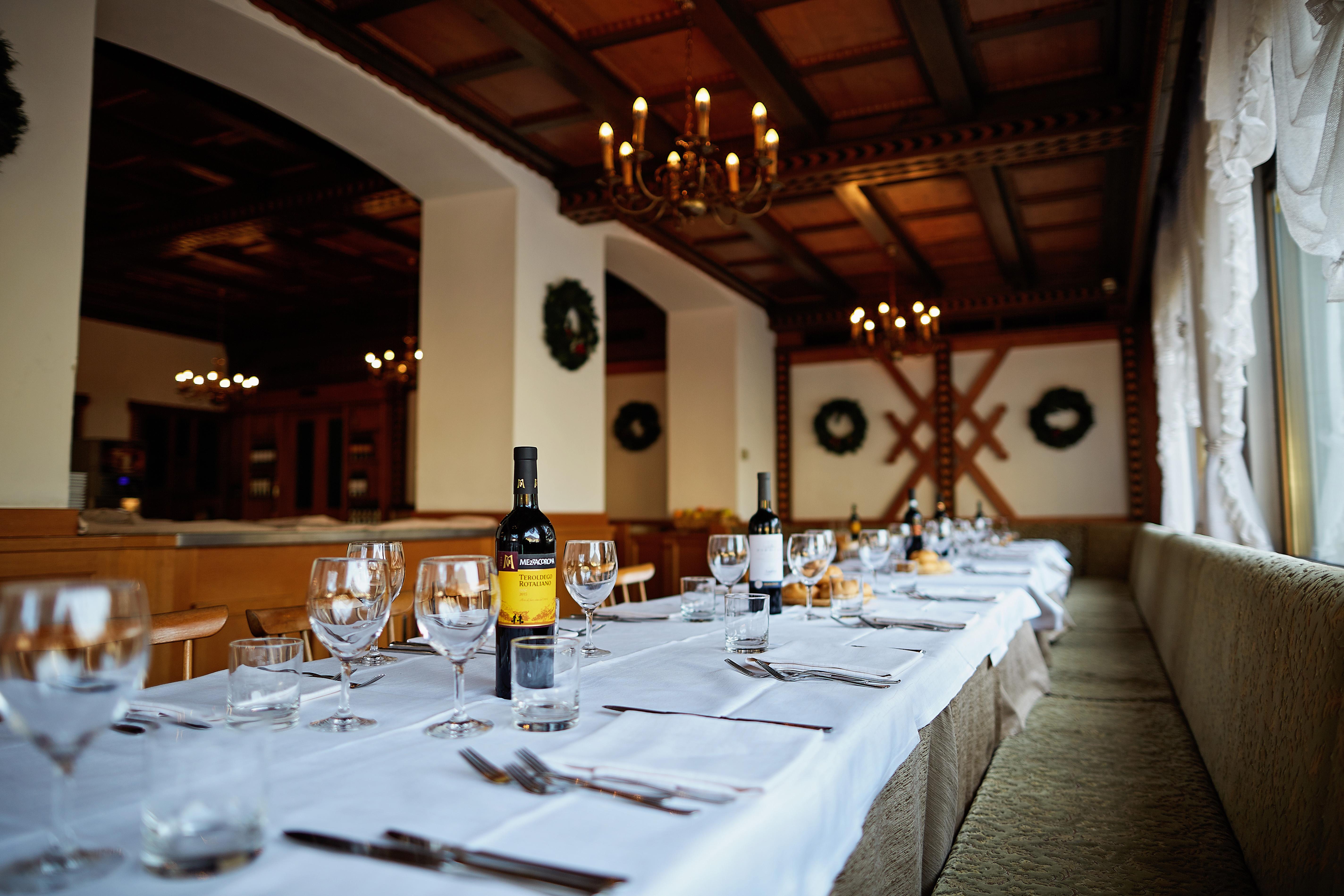 Gh Hotel Monzoni Pozza di Fassa Kültér fotó