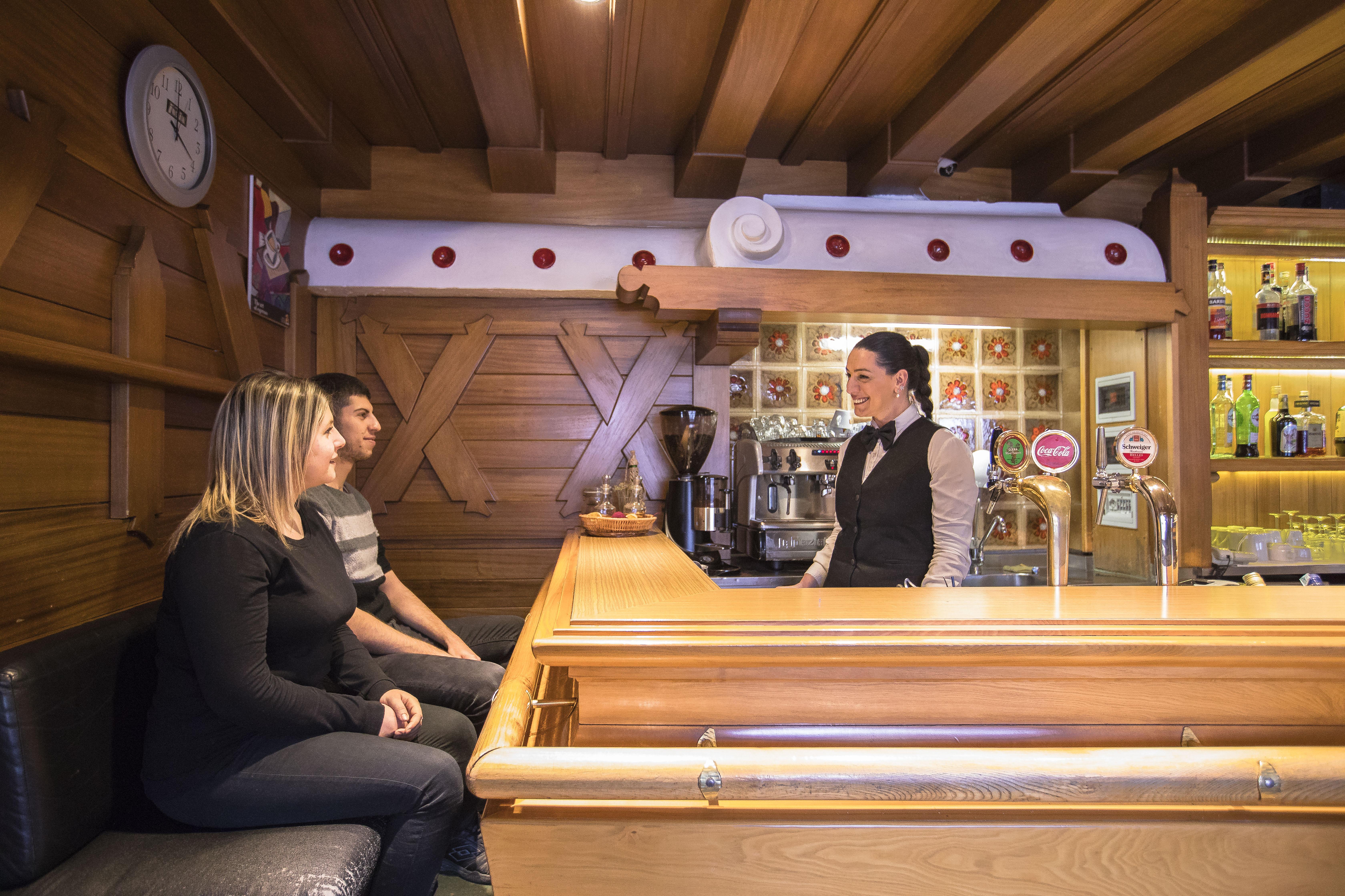 Gh Hotel Monzoni Pozza di Fassa Kültér fotó