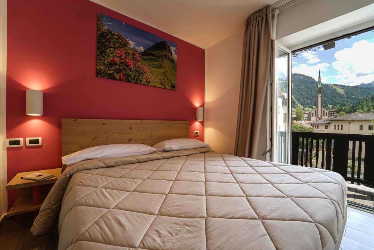 Gh Hotel Monzoni Pozza di Fassa Kültér fotó