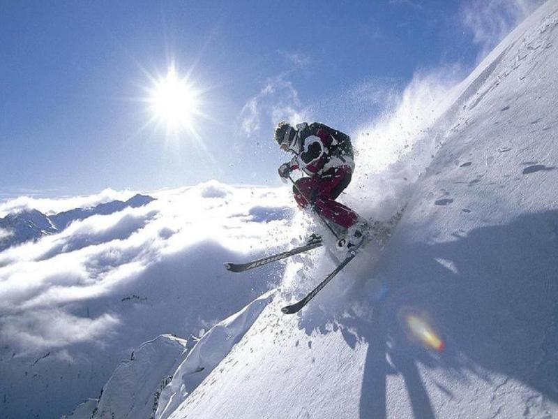 Gh Hotel Monzoni Pozza di Fassa Kültér fotó